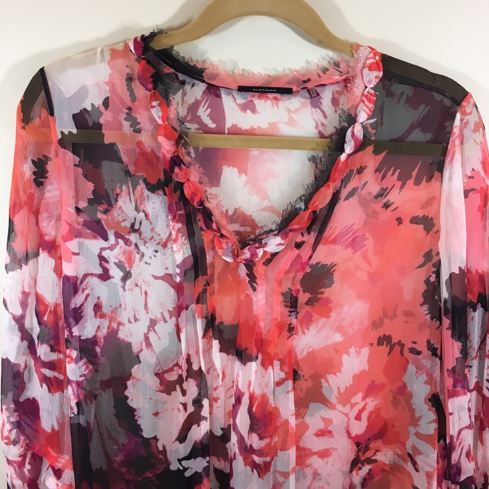 🧡ELIE TAHARI ♥️SILK BLOUSE ( Small)